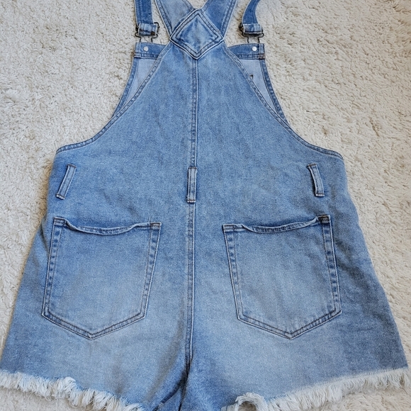 Wild Fable Distressed Denim Overall Shorts - Picture 8 of 8